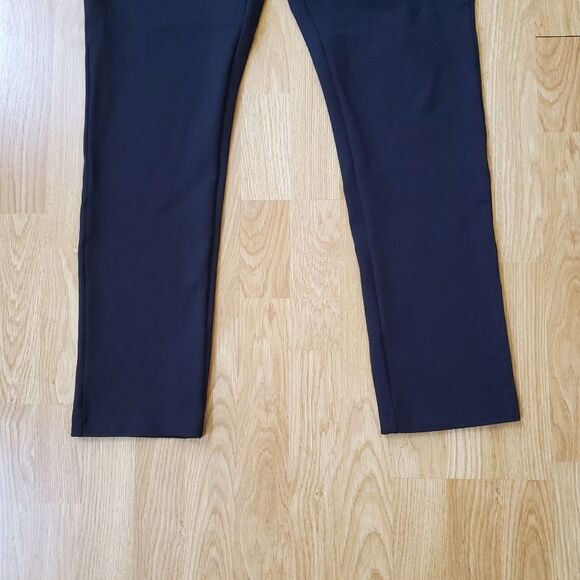 HALOGEN | Kick Flare Knit Ankle Pants - size 16 in Black - Picture 4 of 11
